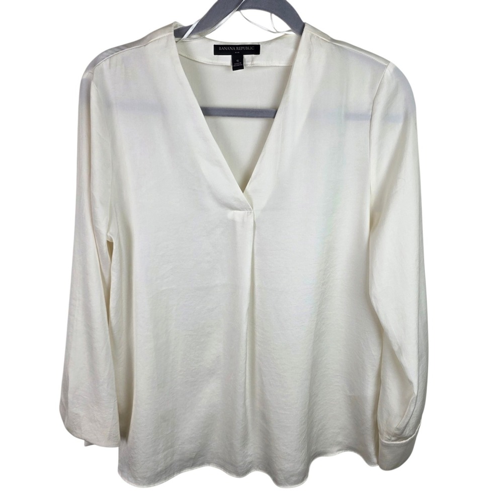 Banana Republic Blouse Women Small Cream Excellent Satin V-Neck Long Sleeve